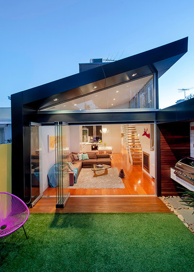 d195d703fbe541 7156-w400-h560-b0-p0--contemporary-exterior
